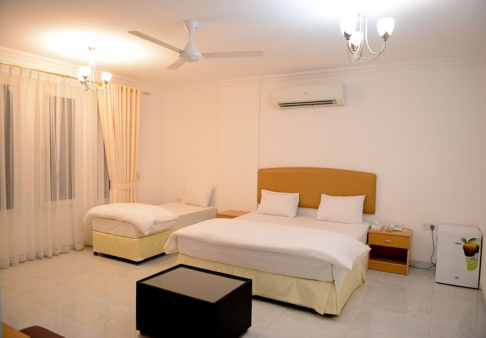 undefined Oasis Hotel Apartments 5