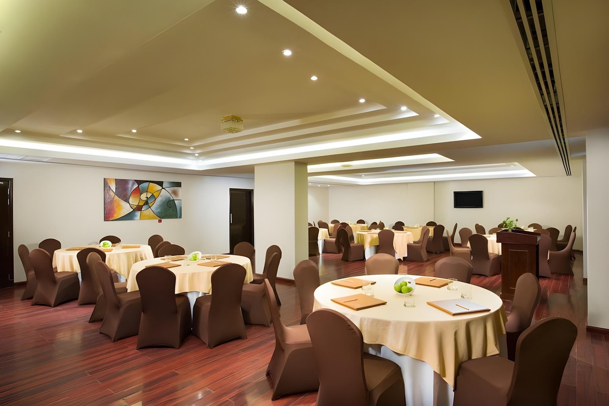 undefined Sea Pearl Hotel 4