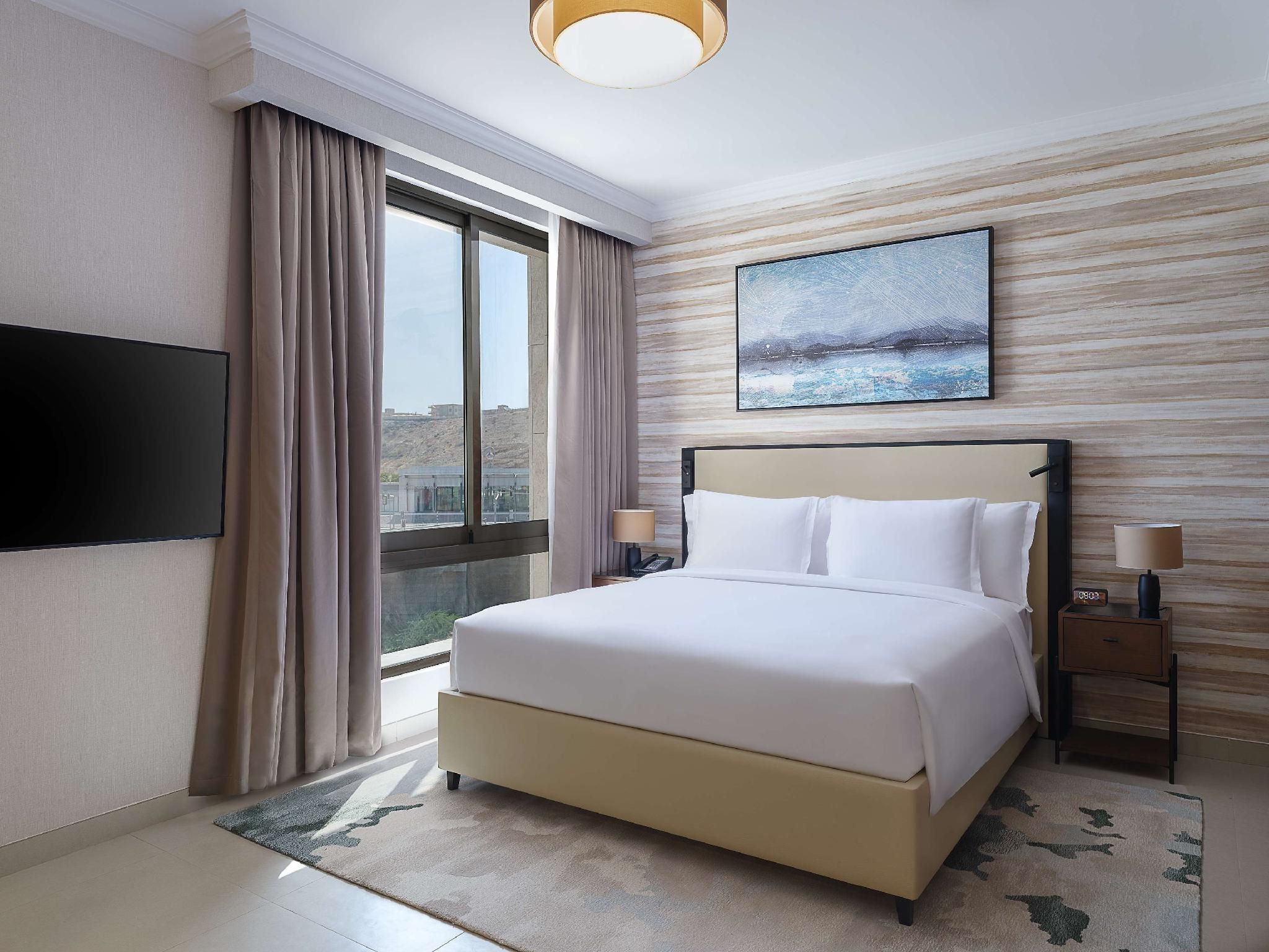 KING ONE BEDROOM SUITE