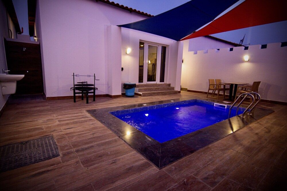 Private Pool