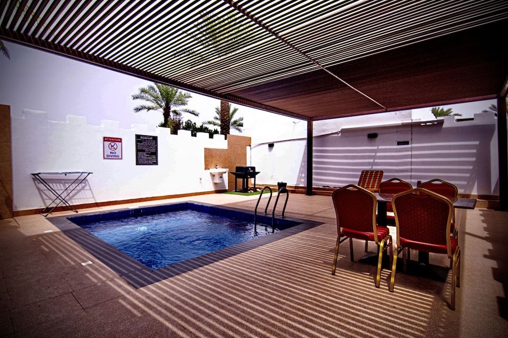 Coastline Resort Premium Suite with Private Pool 5