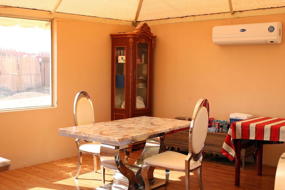 Safari Dunes Camp