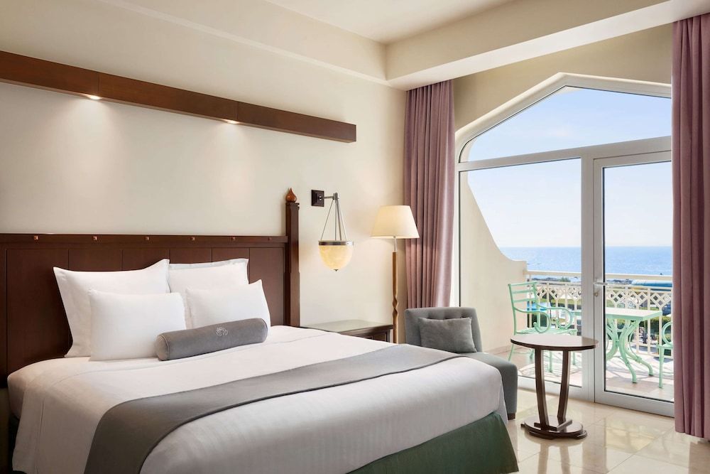 Suite, 1 King Bed, Non Smoking (Wyndham Garden)