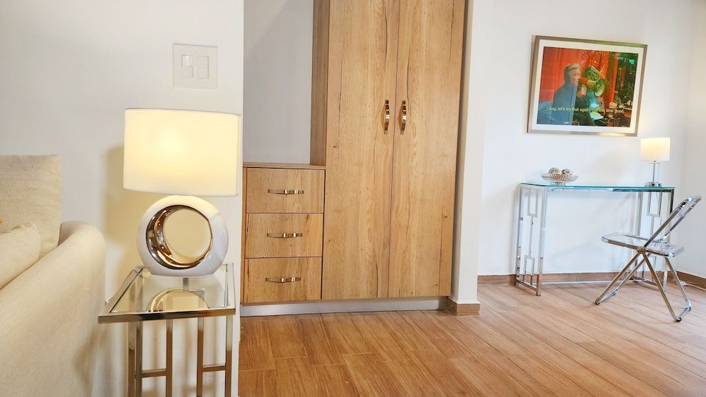 Rio Verde by Villa Alejandro Studio Suite, 1 King Bed, River View, Garden Area 7