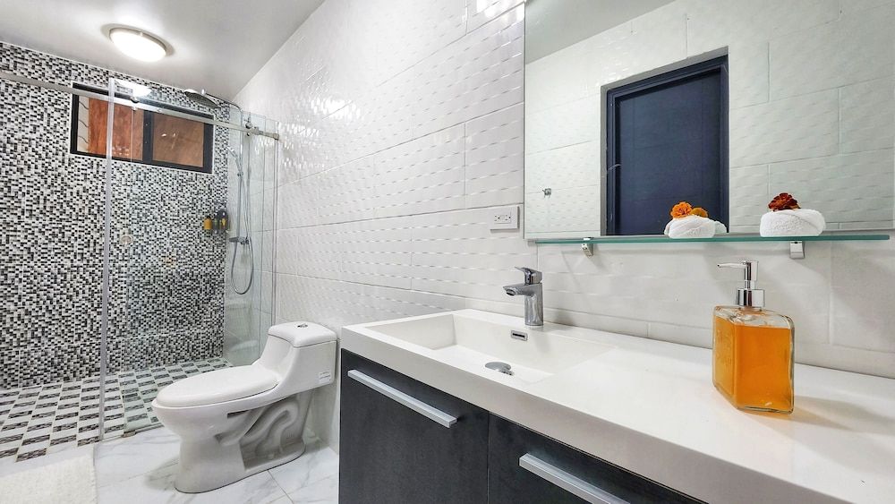 La Residencia by Villa Alejandro Design Studio 5