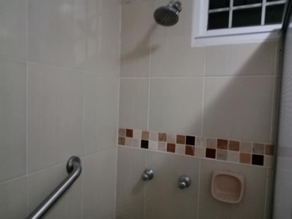 Hostal Victoria Volcán Chiriquí S. A. Comfort Triple Room 5