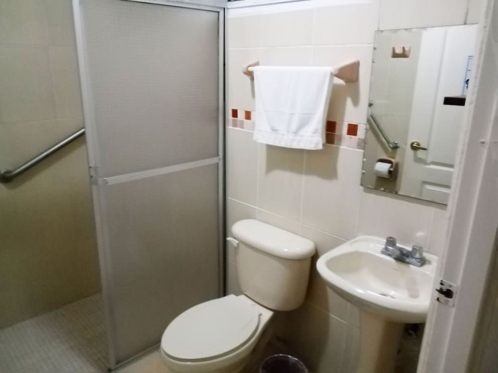 Hostal Victoria Volcán Chiriquí S. A. Comfort Quadruple Room 6