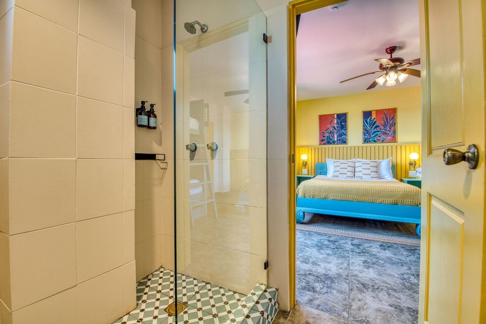 Bocas Paradise Hotel Family queen 4