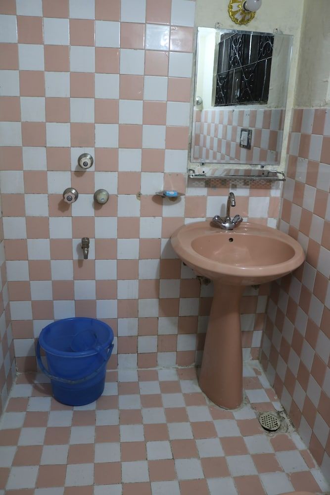 Hotel Sky Inn Deluxe Double Room 3