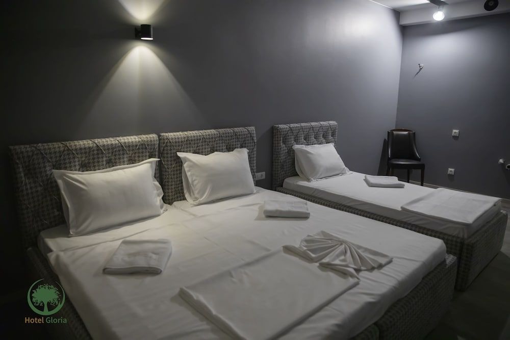 Basic Triple Room