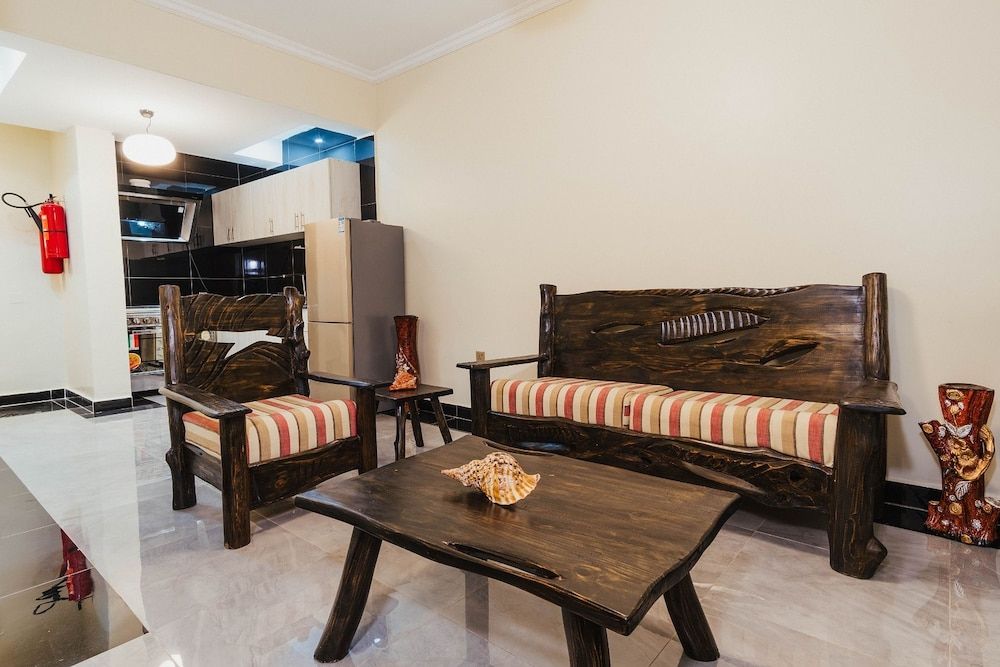 undefined Mountain View Hotel & Apartment