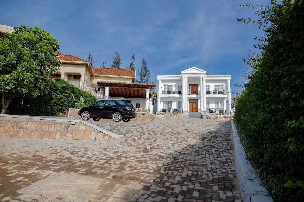 undefined Kasi Apartments 4