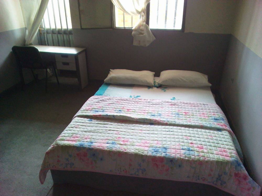 GreenPage Garden Suites Exclusive Studio, City View