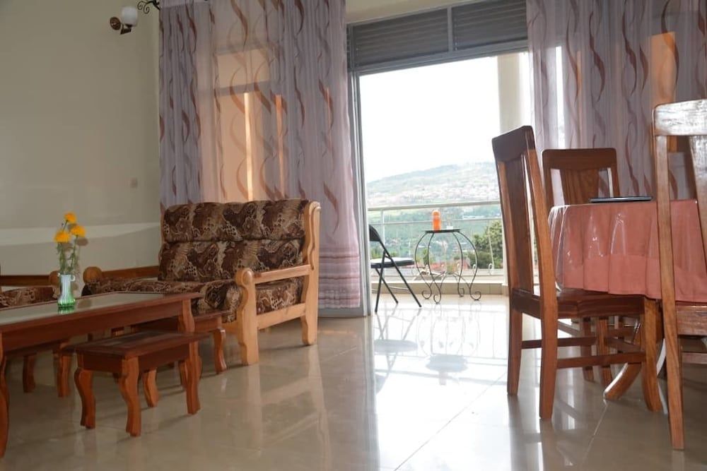 undefined La Floraison 4