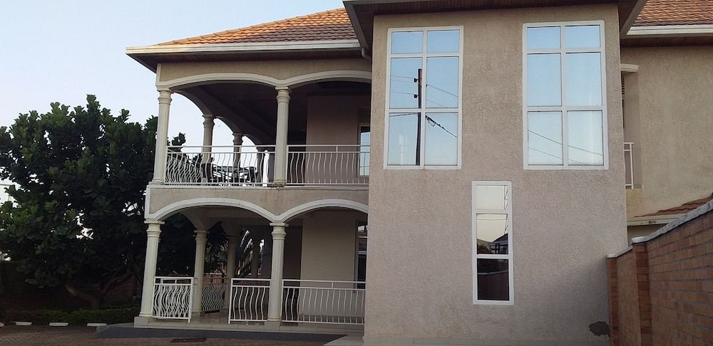 undefined Inganzi Apartments 8