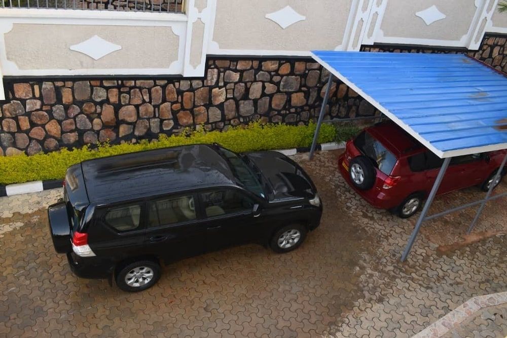 undefined Atlas Hoood 01 2