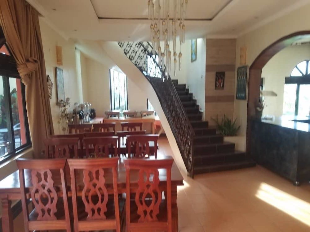 undefined Kingsmen Suites