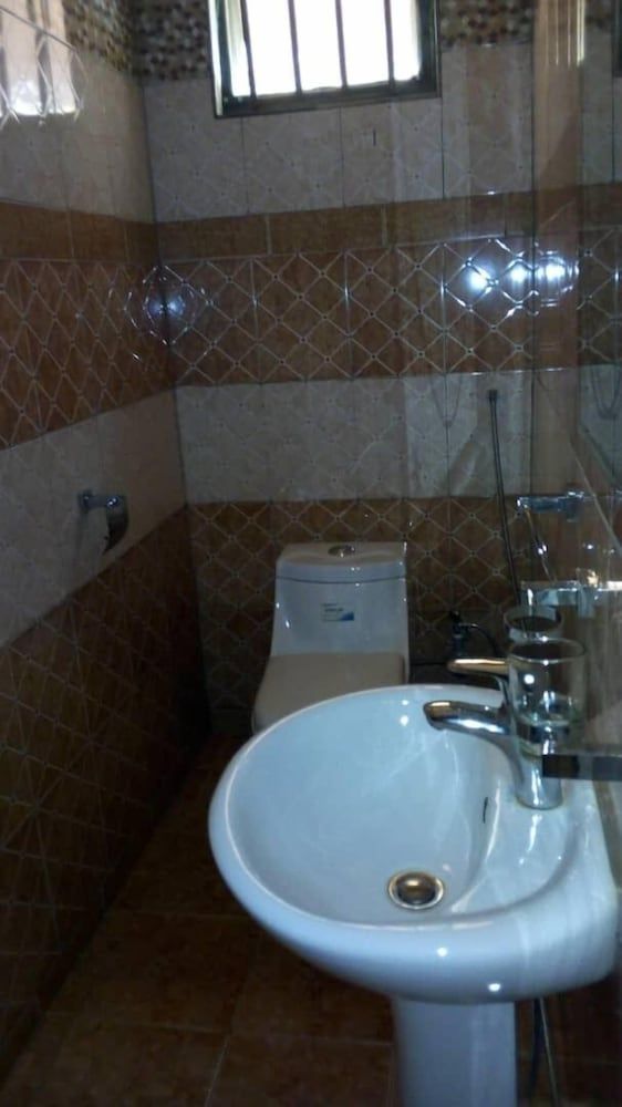 Murugo Apartment Double Room, 1 Queen Bed 4