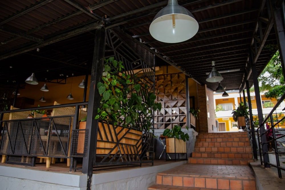 undefined La Villa Cafe & Suites