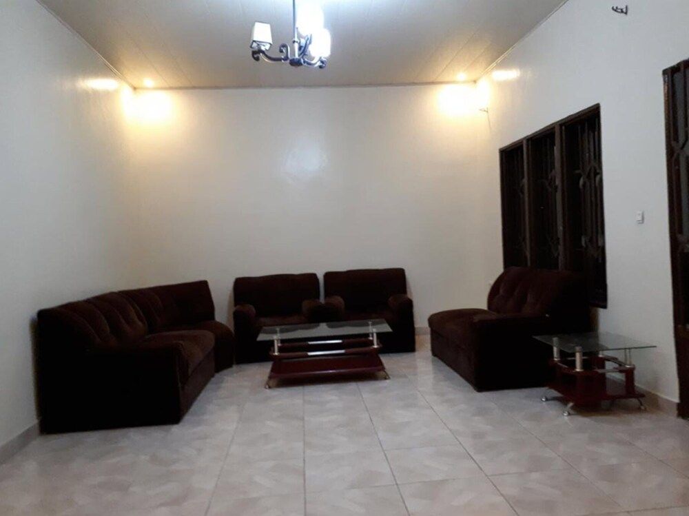 undefined Airport Hill Guest House 10