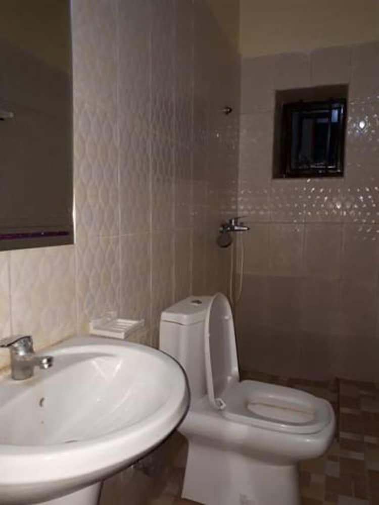 undefined Airport Hill Guest House 7