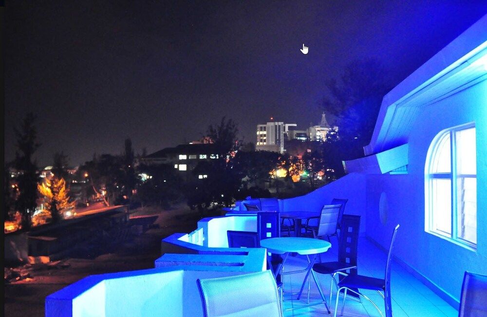 undefined Mattina Motel 5