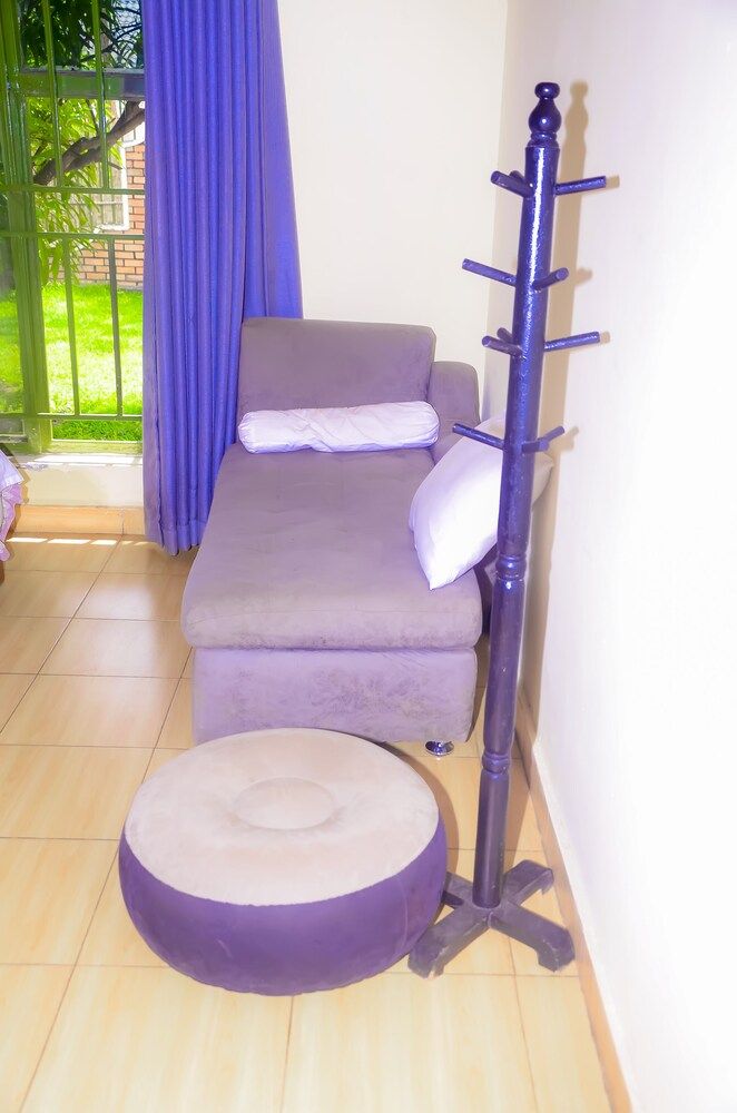 undefined BLB MOTEL 5