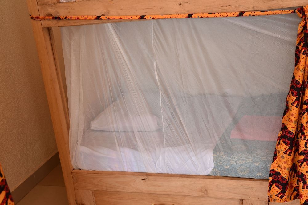 Kigali Castle B&B - Hostel Shared Dormitory, Multiple Beds, Shared Bathroom 6