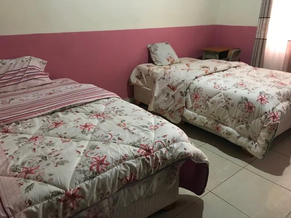 undefined Rainbow Aparts 4