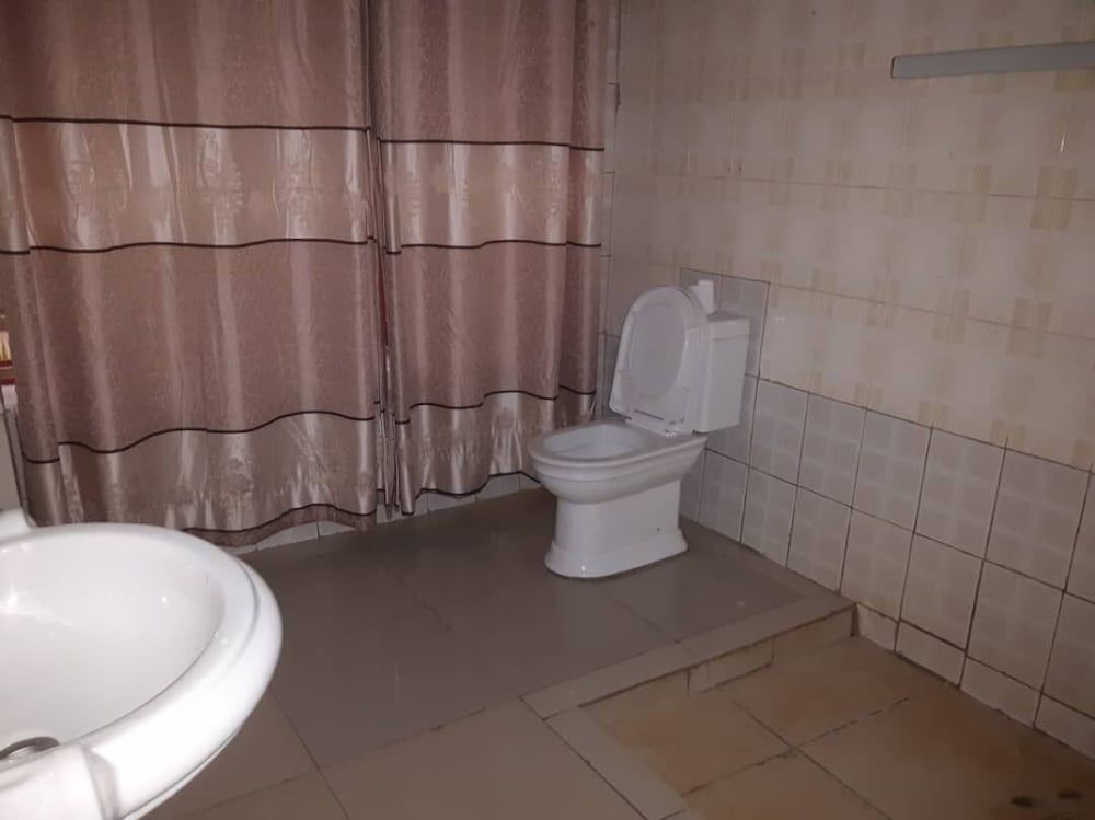 undefined Rainbow Aparts 9