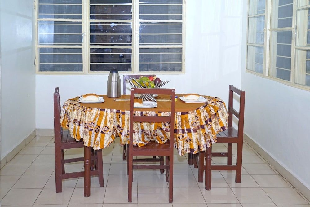 undefined Feel At Home 4