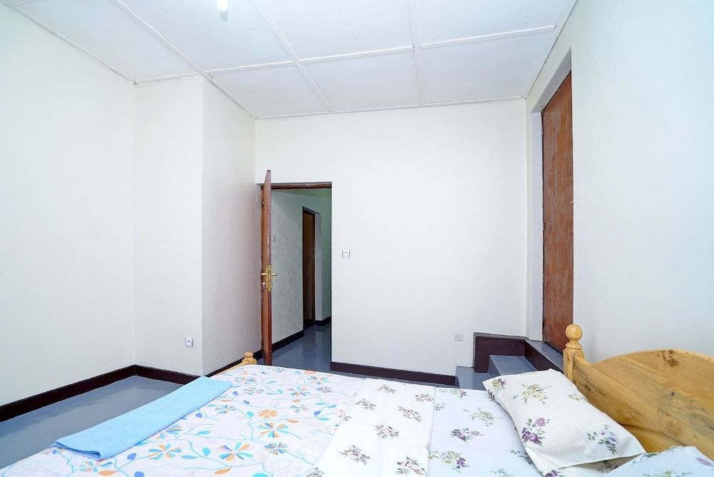 undefined Feel At Home 7