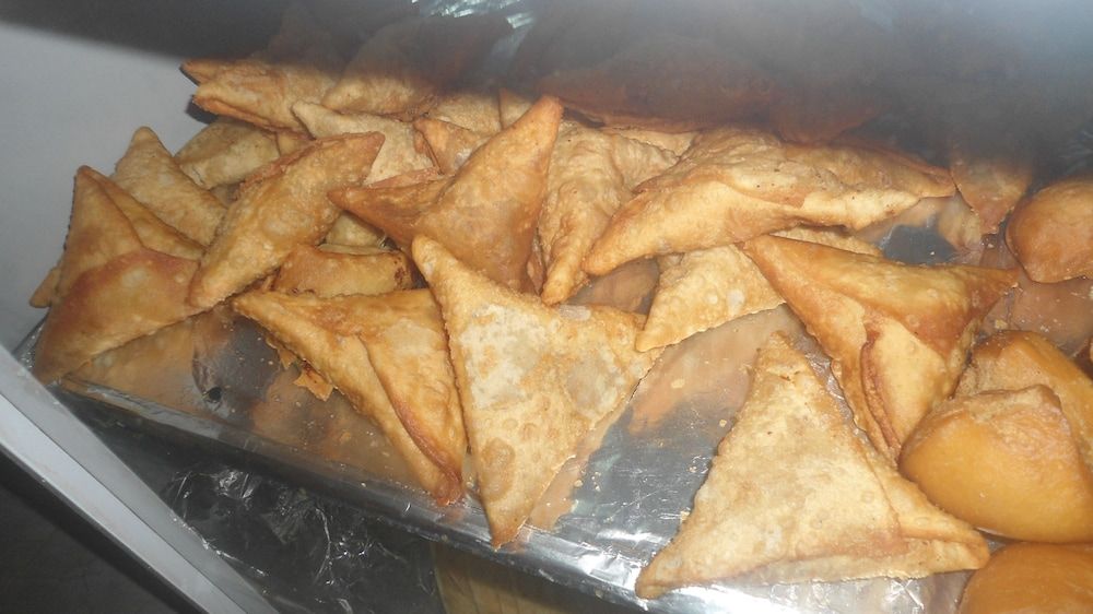 undefined Airport Inn Motel 10