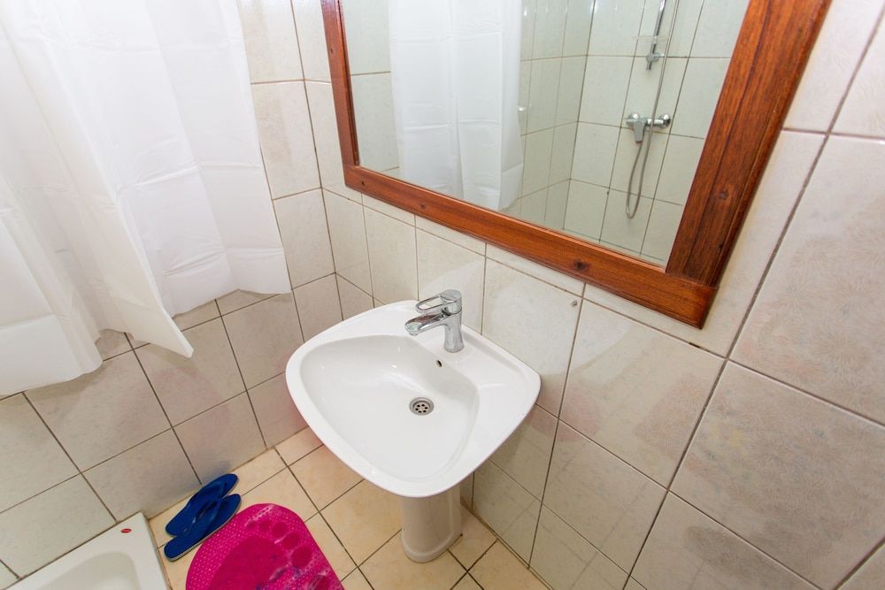 Kereth B&B Living Space Deluxe Double Room, 1 Double Bed 12