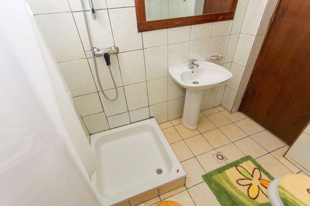 Kereth B&B Living Space Deluxe Double Room, 1 Double Bed 8