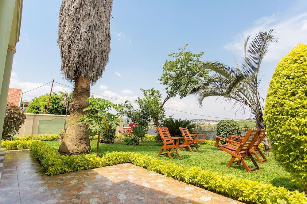 undefined Kereth B&B Living Space 9