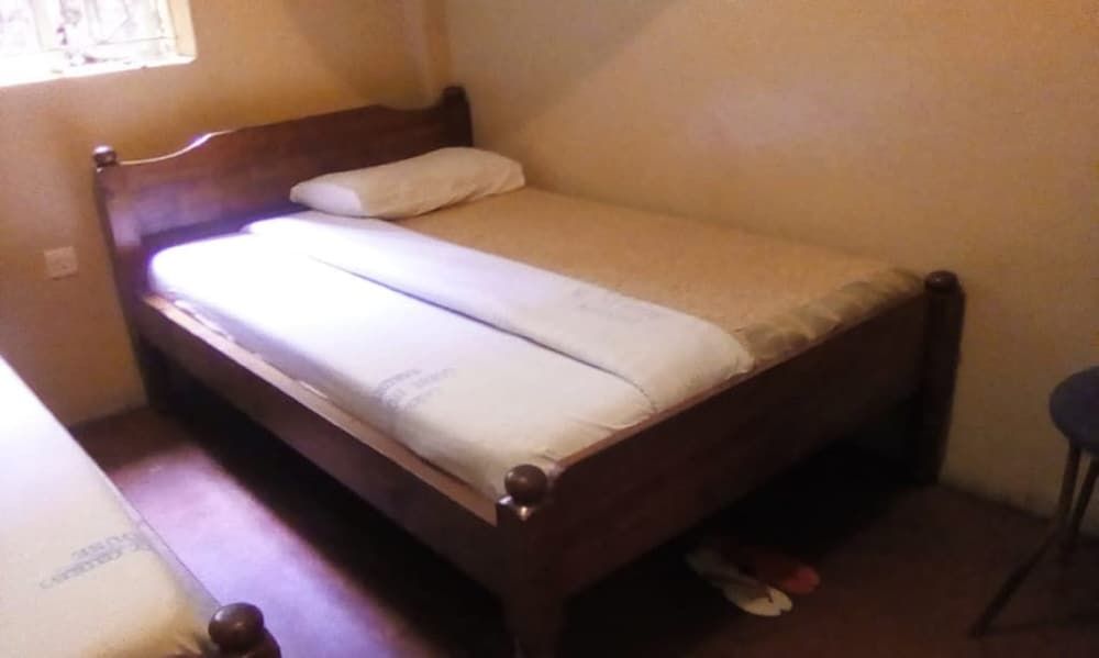 undefined Care Guest House 7