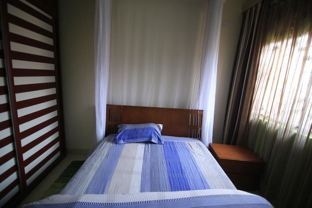 UM Apartments Business Apartment, 3 Bedrooms 4