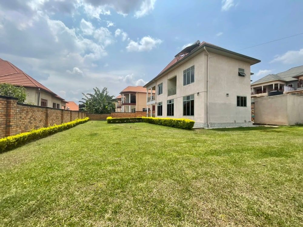 undefined Room in House - Spacious Private Room @ Myplace 4