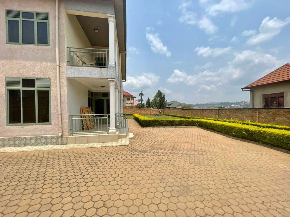 undefined Room in House - Single Private Room With High Speed Fiber Internet 2