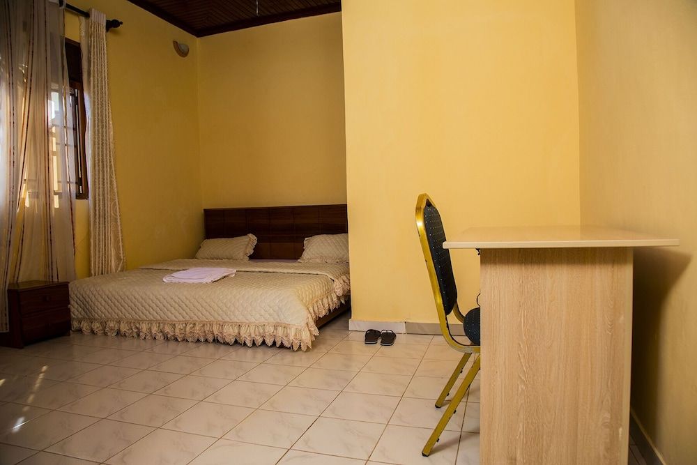 undefined Comfort Apartment 8