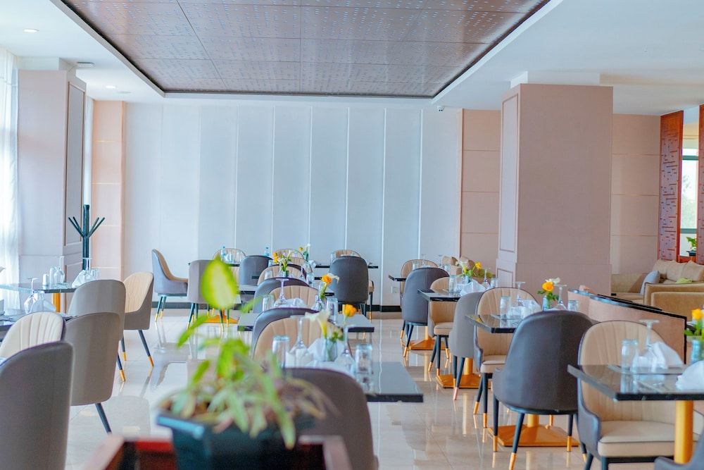 undefined M Apartments & Hotel 9