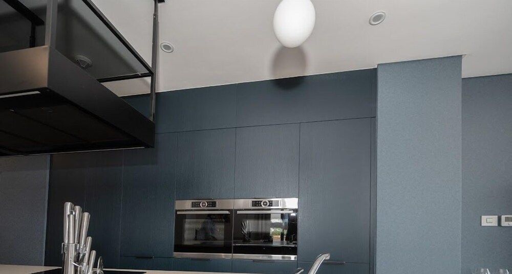 Africa's Touch & Leisure Luxury Penthouse 3