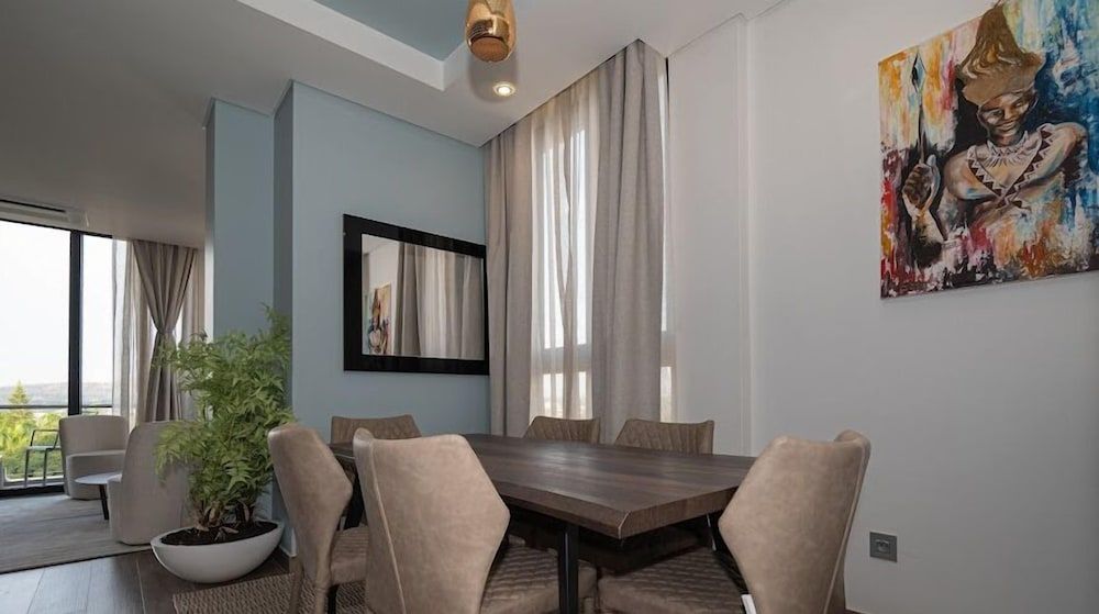 Africa's Touch & Leisure Deluxe Apartment 4