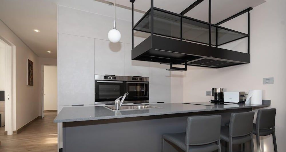 undefined Africa's Touch & Leisure 10