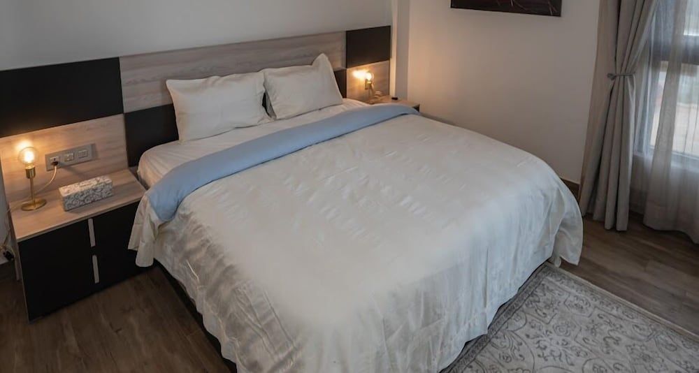 undefined Africa's Touch & Leisure 9