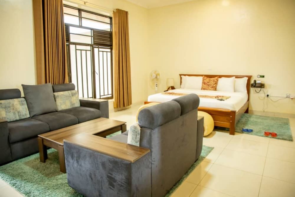 undefined Amariah Villa 8