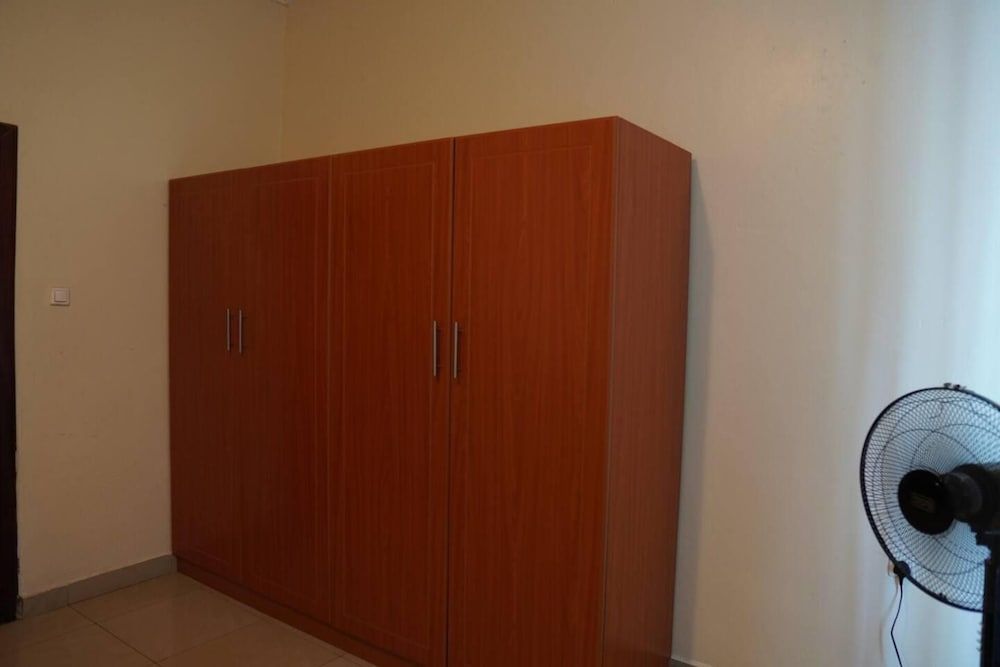 Entire Artistic House 5mins From Convention Centre House 32