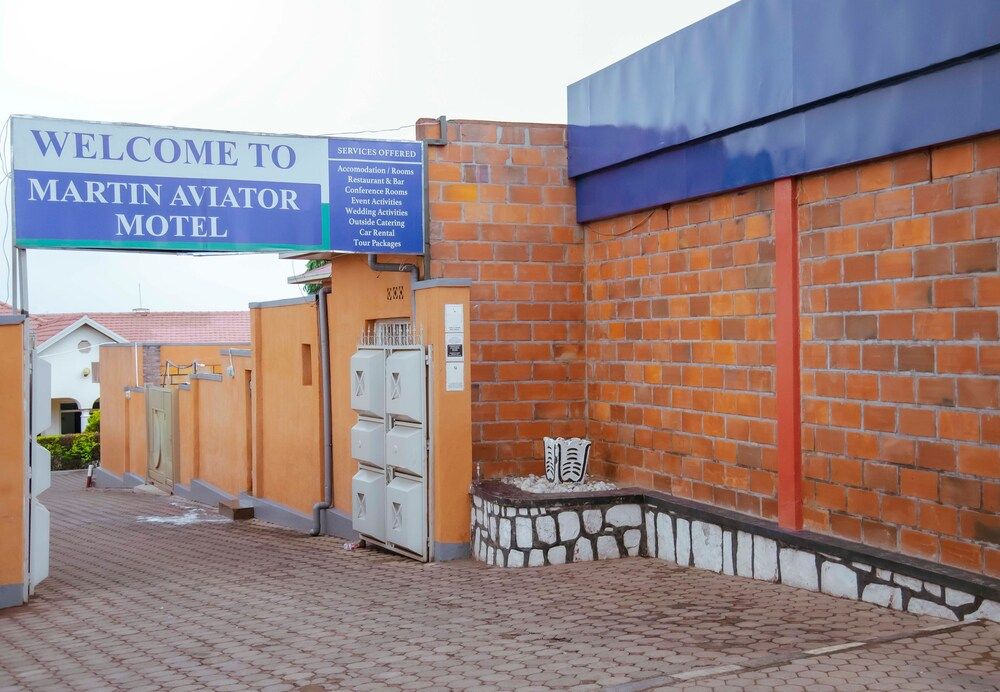 undefined Martin Aviator Hotel 4