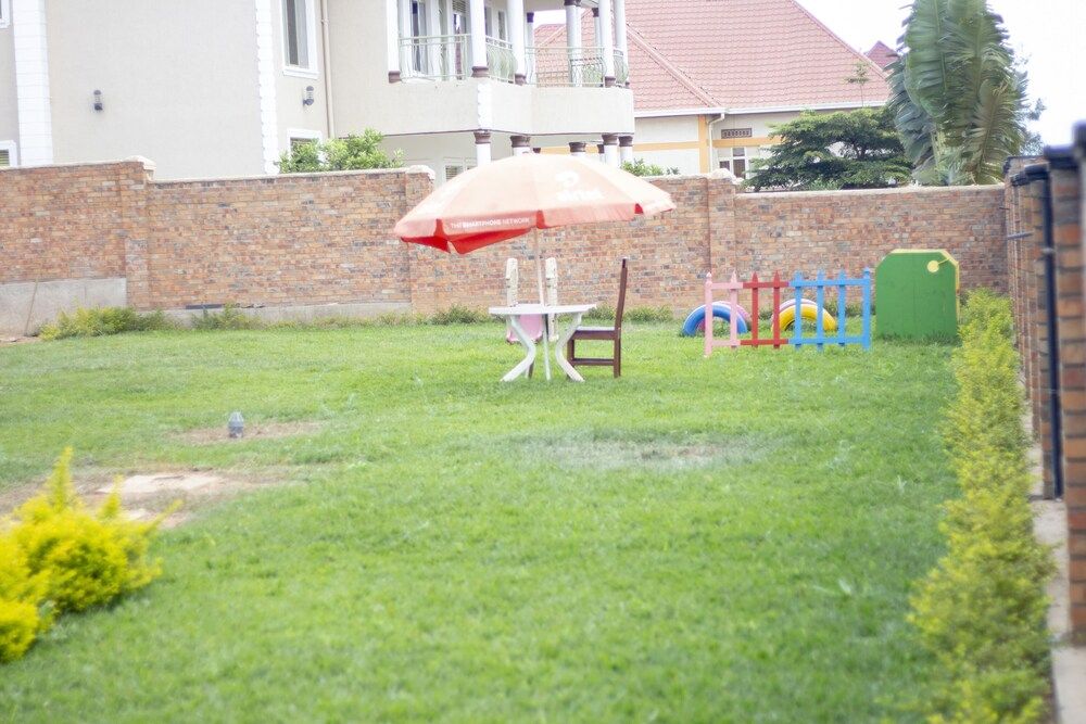 undefined Room in House - Cosy Private Room With Hottub